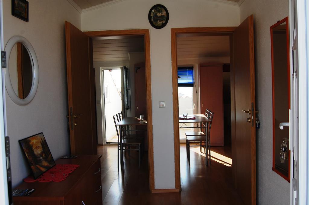 Apartments Setka Veglia Cameră foto