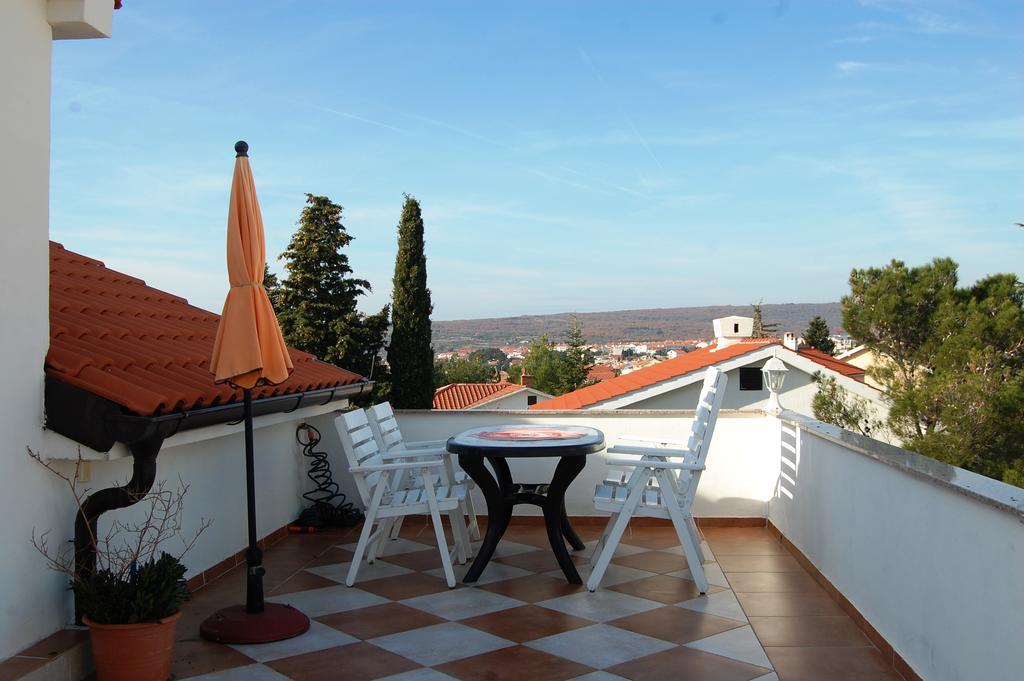 Apartments Setka Veglia Cameră foto