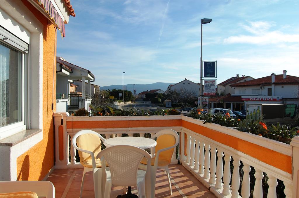 Apartments Setka Veglia Cameră foto