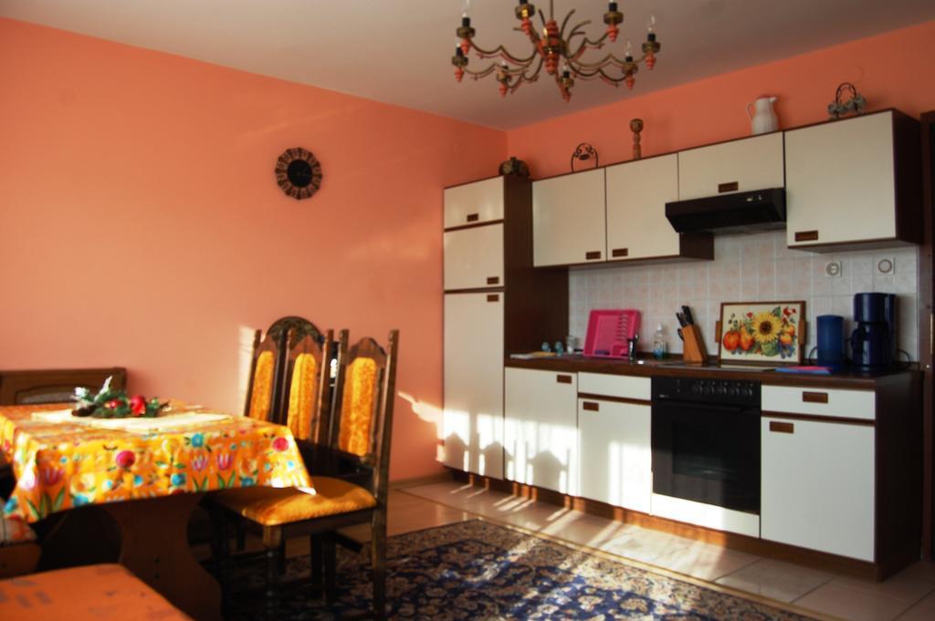 Apartments Setka Veglia Cameră foto